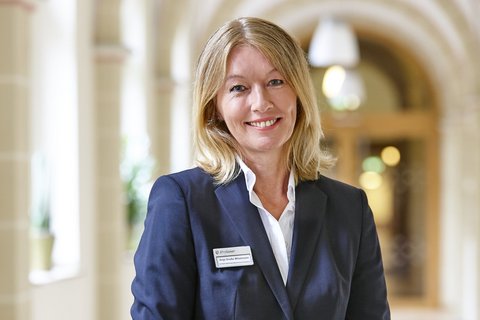 Anja Große Wöstmann, Unternehmenskommunikation